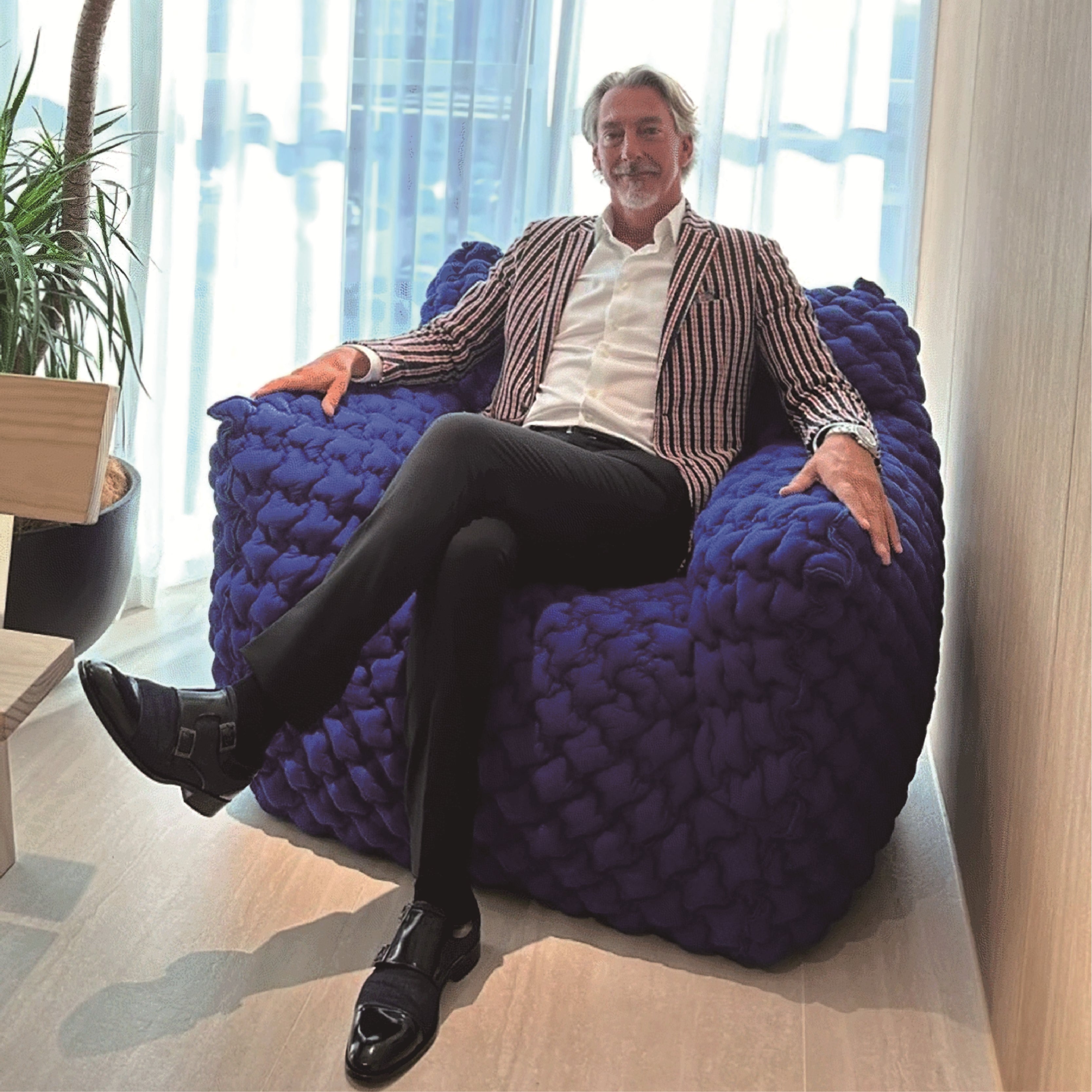 Single Sofas